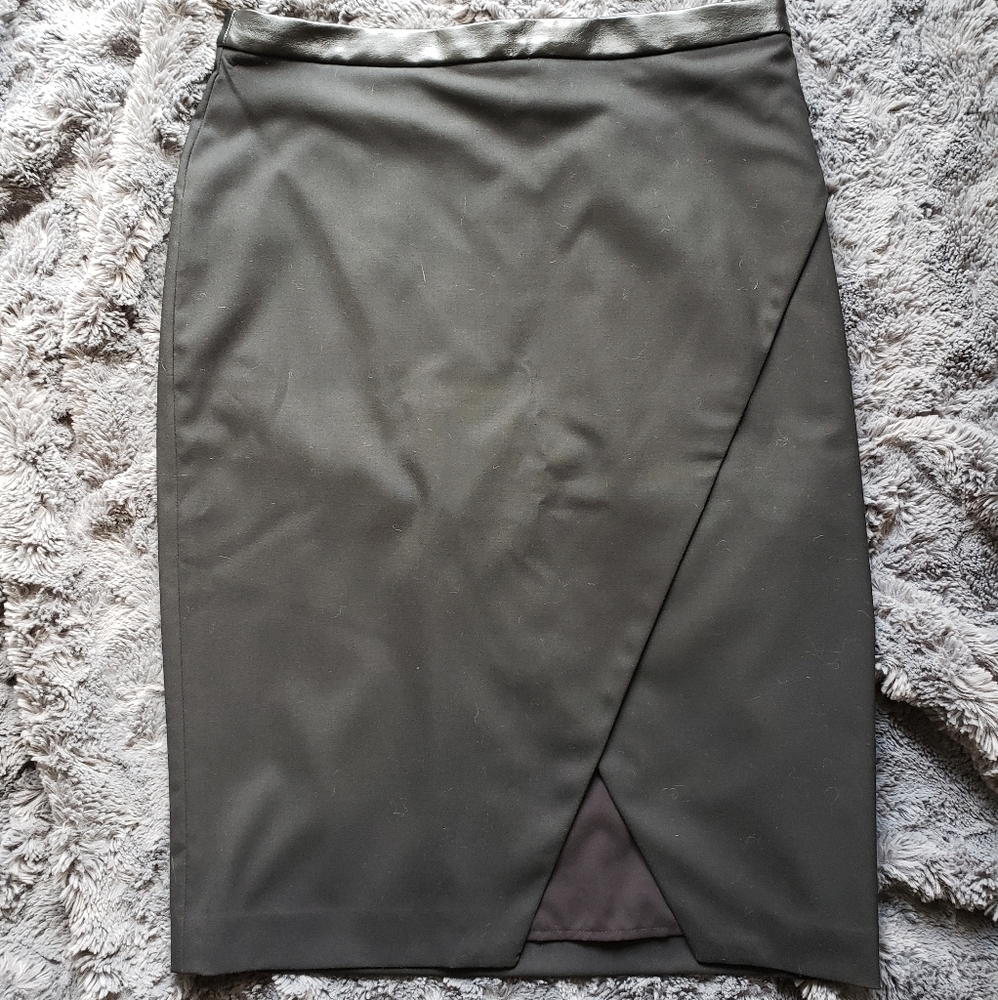 1. STATE, Size: 6, Black